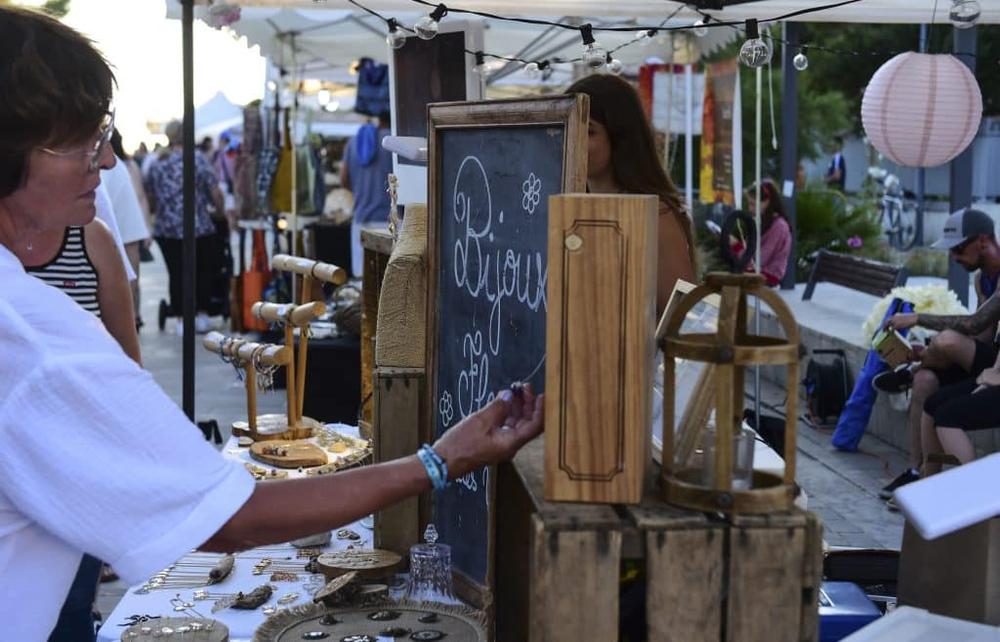 Marchés nocturnes été Fouras C21