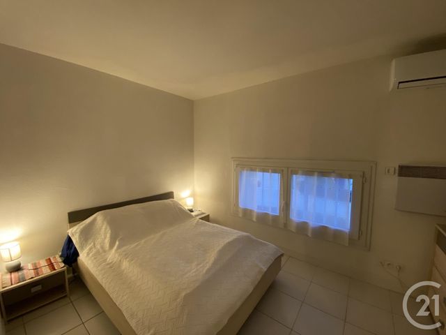 Appartement F2 à louer - 2 pièces - 37.0 m2 - FOURAS - 17 - POITOU-CHARENTES - Century 21 Aunis Immo