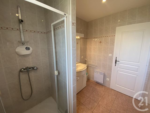 maison à louer - 4 pièces - 70.0 m2 - FOURAS - 17 - POITOU-CHARENTES - Century 21 Aunis Immo