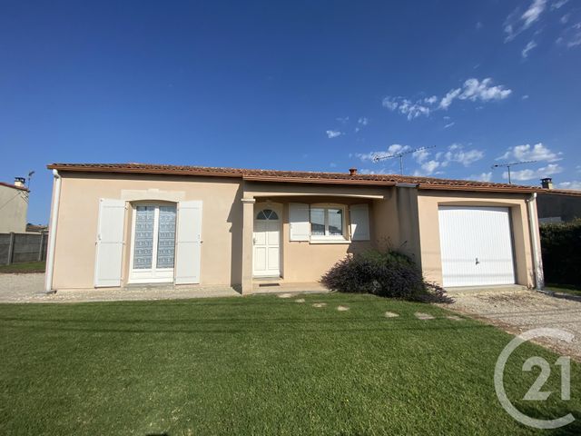 maison à louer - 4 pièces - 70.0 m2 - FOURAS - 17 - POITOU-CHARENTES - Century 21 Aunis Immo