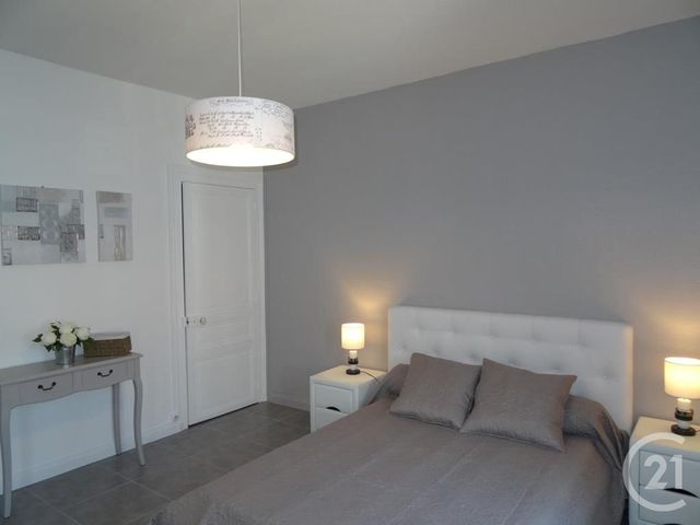 Appartement T2 à vendre - 2 pièces - 35.36 m2 - FOURAS - 17 - POITOU-CHARENTES - Century 21 Aunis Immo