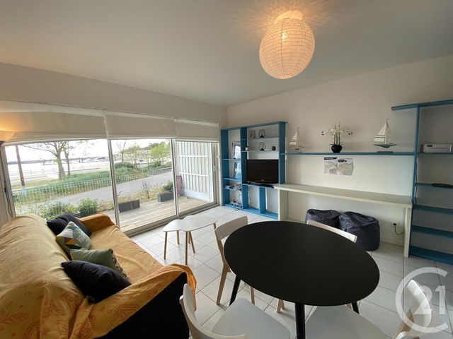 Appartement à louer - 2 pièces - 36.0 m2 - FOURAS - 17 - POITOU-CHARENTES - Century 21 Aunis Immo