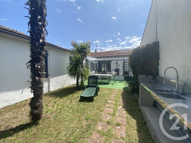 maison à louer - 4 pièces - 83.0 m2 - FOURAS - 17 - POITOU-CHARENTES - Century 21 Aunis Immo