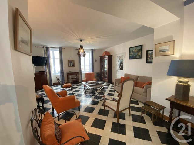 maison à louer - 6 pièces - 140.0 m2 - FOURAS - 17 - POITOU-CHARENTES - Century 21 Aunis Immo