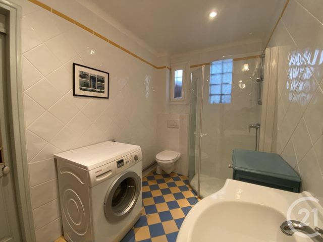 maison à louer - 6 pièces - 140.0 m2 - FOURAS - 17 - POITOU-CHARENTES - Century 21 Aunis Immo