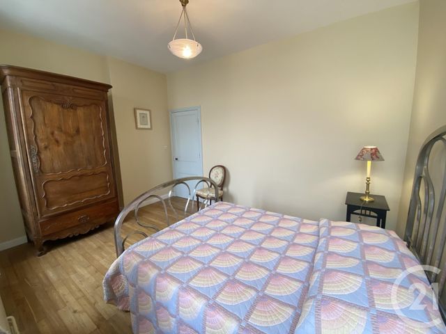 maison à louer - 6 pièces - 140.0 m2 - FOURAS - 17 - POITOU-CHARENTES - Century 21 Aunis Immo