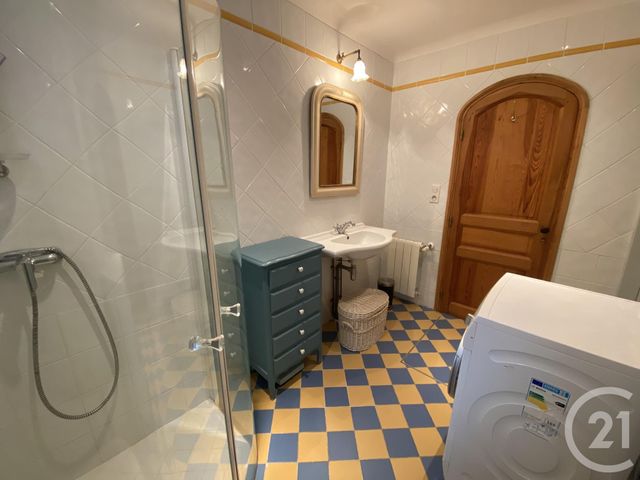 maison à louer - 6 pièces - 140.0 m2 - FOURAS - 17 - POITOU-CHARENTES - Century 21 Aunis Immo