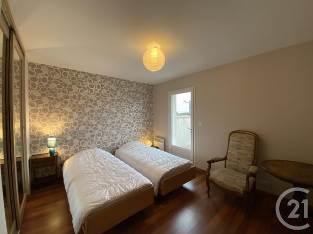 Afficher la photo en grand maison à louer - 5 pièces - 140.0 m2 - FOURAS - 17 - POITOU-CHARENTES - Century 21 Aunis Immo