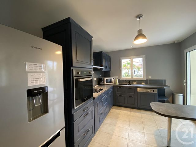 Afficher la photo en grand maison à louer - 5 pièces - 140.0 m2 - FOURAS - 17 - POITOU-CHARENTES - Century 21 Aunis Immo