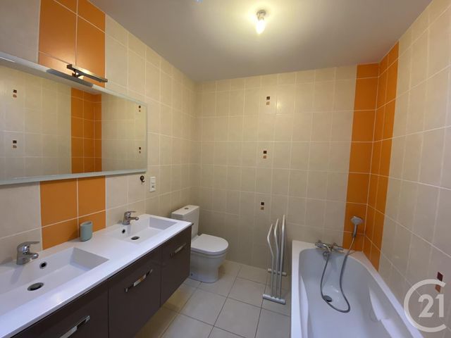 Afficher la photo en grand maison à louer - 5 pièces - 140.0 m2 - FOURAS - 17 - POITOU-CHARENTES - Century 21 Aunis Immo