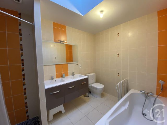 Afficher la photo en grand maison à louer - 5 pièces - 140.0 m2 - FOURAS - 17 - POITOU-CHARENTES - Century 21 Aunis Immo