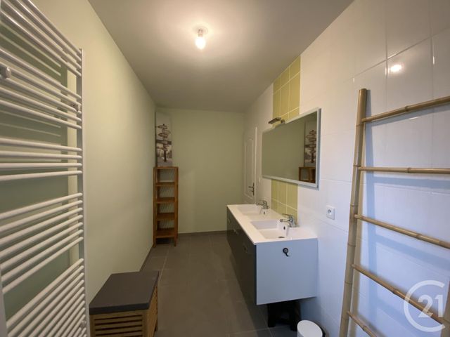 Afficher la photo en grand maison à louer - 5 pièces - 140.0 m2 - FOURAS - 17 - POITOU-CHARENTES - Century 21 Aunis Immo