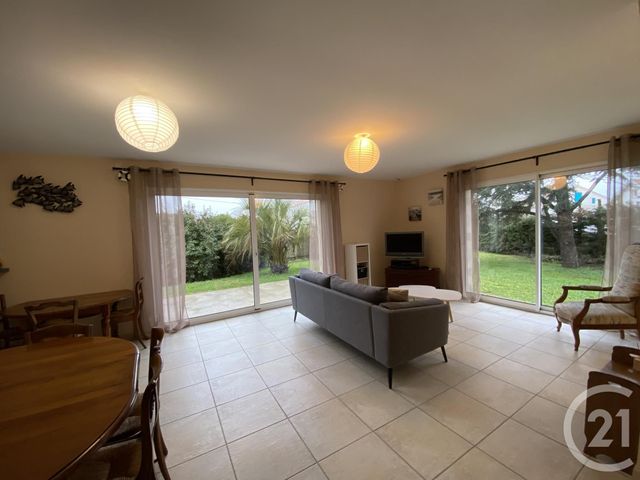 Afficher la photo en grand maison à louer - 5 pièces - 140.0 m2 - FOURAS - 17 - POITOU-CHARENTES - Century 21 Aunis Immo