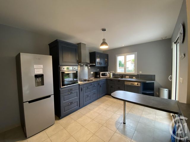 Afficher la photo en grand maison à louer - 5 pièces - 140.0 m2 - FOURAS - 17 - POITOU-CHARENTES - Century 21 Aunis Immo