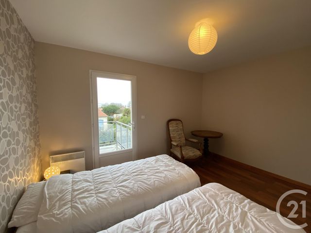 Afficher la photo en grand maison à louer - 5 pièces - 140.0 m2 - FOURAS - 17 - POITOU-CHARENTES - Century 21 Aunis Immo