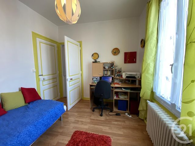 Afficher la photo en grand Appartement F4 à vendre - 4 pièces - 106.63 m2 - FOURAS - 17 - POITOU-CHARENTES - Century 21 Aunis Immo