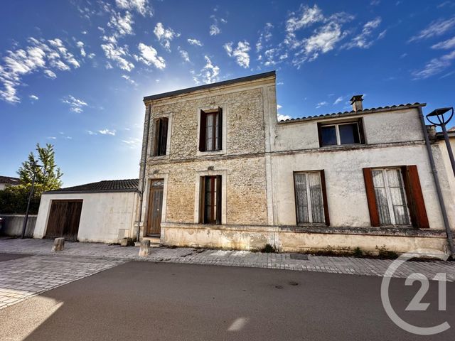 maison à vendre - 6 pièces - 130.7 m2 - FOURAS - 17 - POITOU-CHARENTES - Century 21 Aunis Immo