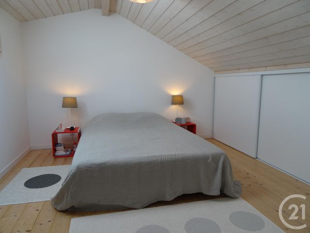 Afficher la photo en grand Appartement Duplex à vendre - 3 pièces - 51.09 m2 - FOURAS - 17 - POITOU-CHARENTES - Century 21 Aunis Immo