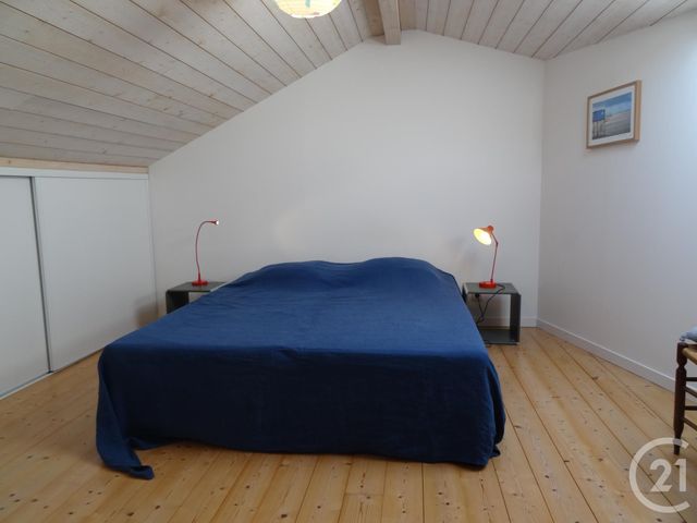 Afficher la photo en grand Appartement Duplex à vendre - 3 pièces - 51.09 m2 - FOURAS - 17 - POITOU-CHARENTES - Century 21 Aunis Immo