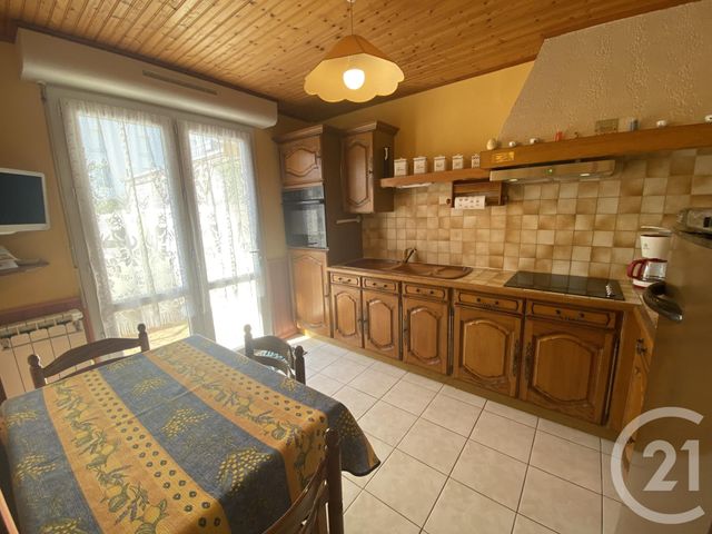 Appartement F2 à louer - 2 pièces - 32.0 m2 - FOURAS - 17 - POITOU-CHARENTES - Century 21 Aunis Immo