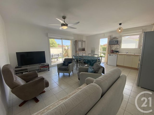 maison à louer - 4 pièces - 71.0 m2 - FOURAS - 17 - POITOU-CHARENTES - Century 21 Aunis Immo