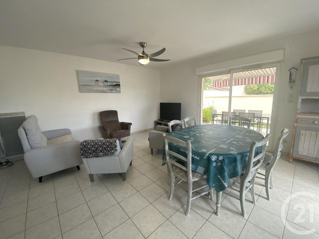 maison à louer - 4 pièces - 71.0 m2 - FOURAS - 17 - POITOU-CHARENTES - Century 21 Aunis Immo