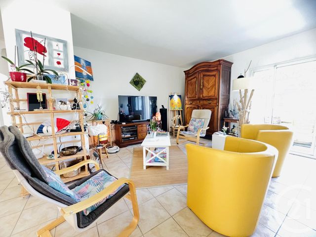 maison à vendre - 5 pièces - 113.6 m2 - ST LAURENT DE LA PREE - 17 - POITOU-CHARENTES - Century 21 Aunis Immo