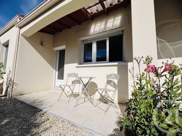 maison à vendre - 5 pièces - 113.6 m2 - ST LAURENT DE LA PREE - 17 - POITOU-CHARENTES - Century 21 Aunis Immo