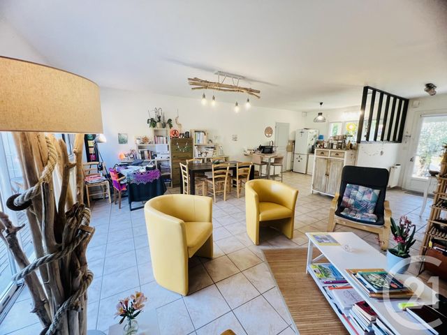 maison à vendre - 5 pièces - 113.6 m2 - ST LAURENT DE LA PREE - 17 - POITOU-CHARENTES - Century 21 Aunis Immo