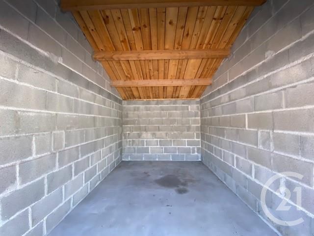 parking à louer - 15.0 m2 - FOURAS - 17 - POITOU-CHARENTES - Century 21 Aunis Immo