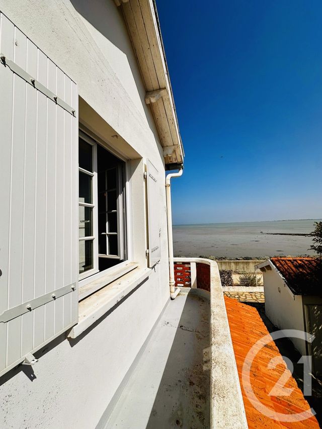 maison à vendre - 5 pièces - 126.9 m2 - FOURAS - 17 - POITOU-CHARENTES - Century 21 Aunis Immo