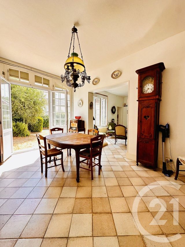 maison à vendre - 5 pièces - 126.9 m2 - FOURAS - 17 - POITOU-CHARENTES - Century 21 Aunis Immo