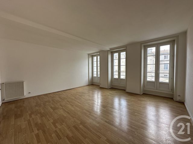Appartement T4 à louer - 4 pièces - 95.76 m2 - ROCHEFORT - 17 - POITOU-CHARENTES - Century 21 Aunis Immo