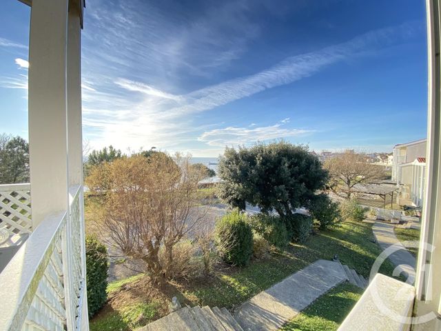 Appartement F3 bis à louer - 4 pièces - 62.0 m2 - FOURAS - 17 - POITOU-CHARENTES - Century 21 Aunis Immo