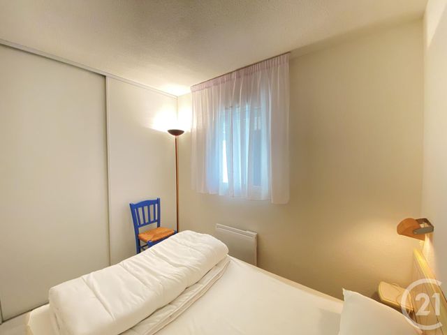 Appartement F3 bis à louer - 4 pièces - 62.0 m2 - FOURAS - 17 - POITOU-CHARENTES - Century 21 Aunis Immo