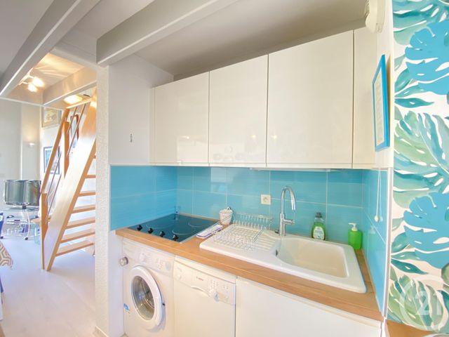 Appartement F3 bis à louer - 4 pièces - 62.0 m2 - FOURAS - 17 - POITOU-CHARENTES - Century 21 Aunis Immo