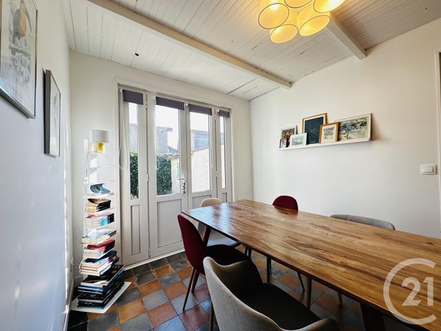 maison à louer - 3 pièces - 56.0 m2 - FOURAS - 17 - POITOU-CHARENTES - Century 21 Aunis Immo
