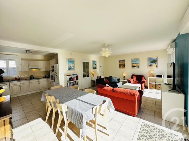 maison à louer - 5 pièces - 80.0 m2 - FOURAS - 17 - POITOU-CHARENTES - Century 21 Aunis Immo