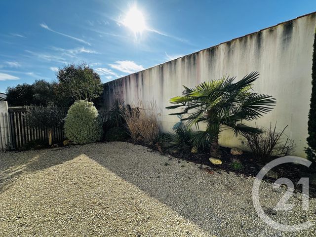 maison à louer - 5 pièces - 80.0 m2 - FOURAS - 17 - POITOU-CHARENTES - Century 21 Aunis Immo