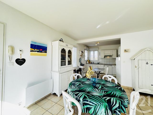 maison à louer - 5 pièces - 80.0 m2 - FOURAS - 17 - POITOU-CHARENTES - Century 21 Aunis Immo