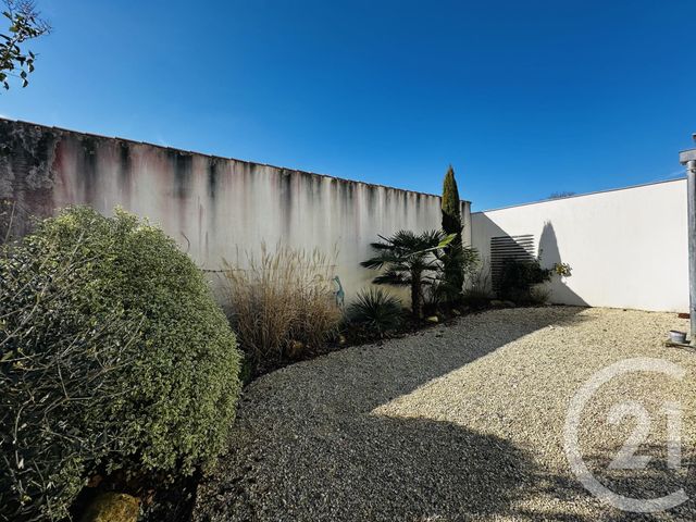 maison à louer - 5 pièces - 80.0 m2 - FOURAS - 17 - POITOU-CHARENTES - Century 21 Aunis Immo