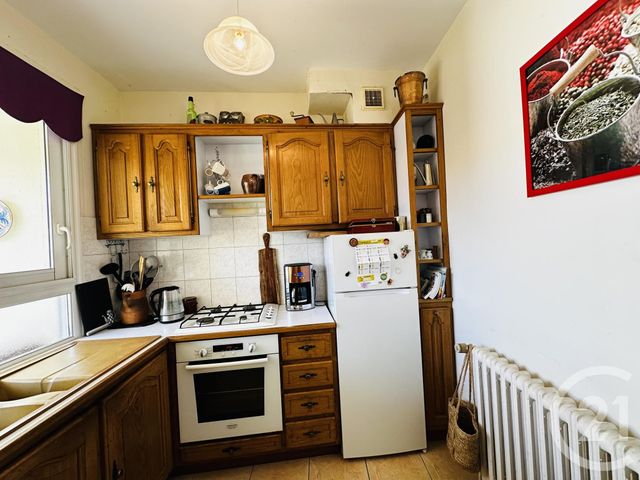 maison à louer - 5 pièces - 100.0 m2 - FOURAS - 17 - POITOU-CHARENTES - Century 21 Aunis Immo