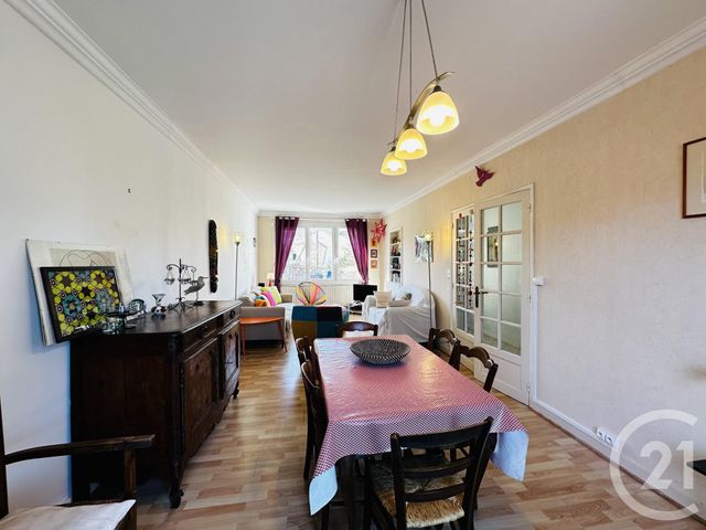 maison à louer - 5 pièces - 100.0 m2 - FOURAS - 17 - POITOU-CHARENTES - Century 21 Aunis Immo