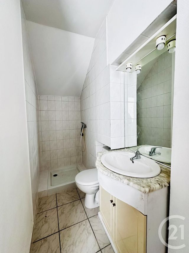 Appartement F1 à vendre - 1 pièce - 28.5 m2 - FOURAS - 17 - POITOU-CHARENTES - Century 21 Aunis Immo