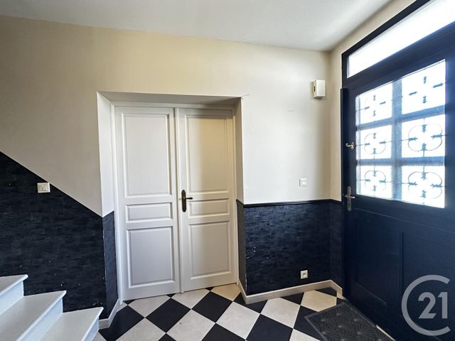 maison à louer - 6 pièces - 170.0 m2 - FOURAS - 17 - POITOU-CHARENTES - Century 21 Aunis Immo