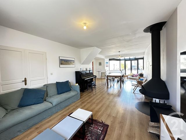 maison à louer - 6 pièces - 170.0 m2 - FOURAS - 17 - POITOU-CHARENTES - Century 21 Aunis Immo