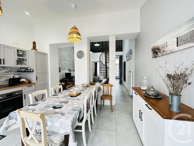 maison à louer - 3 pièces - 70.0 m2 - FOURAS - 17 - POITOU-CHARENTES - Century 21 Aunis Immo