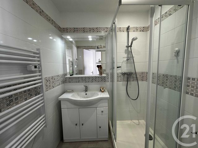 maison à louer - 3 pièces - 70.0 m2 - FOURAS - 17 - POITOU-CHARENTES - Century 21 Aunis Immo