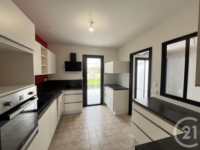 maison à vendre - 4 pièces - 104.1 m2 - FOURAS - 17 - POITOU-CHARENTES - Century 21 Aunis Immo