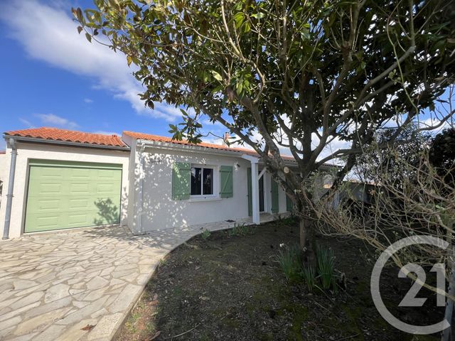 maison à vendre - 4 pièces - 104.1 m2 - FOURAS - 17 - POITOU-CHARENTES - Century 21 Aunis Immo